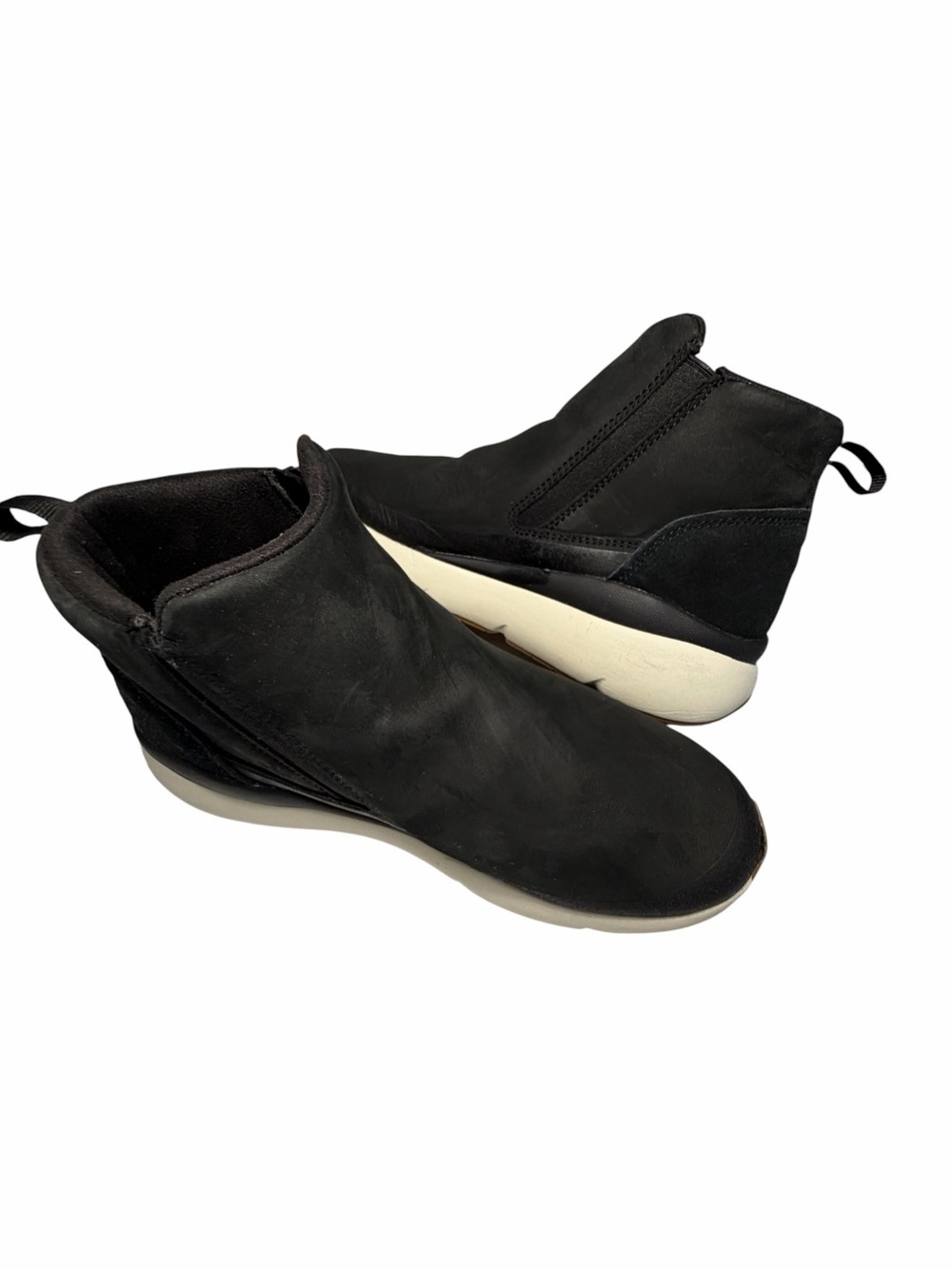 Abeo Momentum MXV Shift Zip Black Nubuck Leather Grip Sole Slip-On Sneakers Sz 8